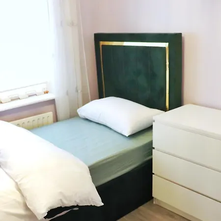 Your Perfect Away From Szálloda *