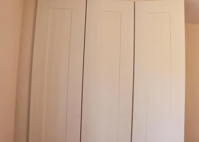 Your Perfect Away From Корк